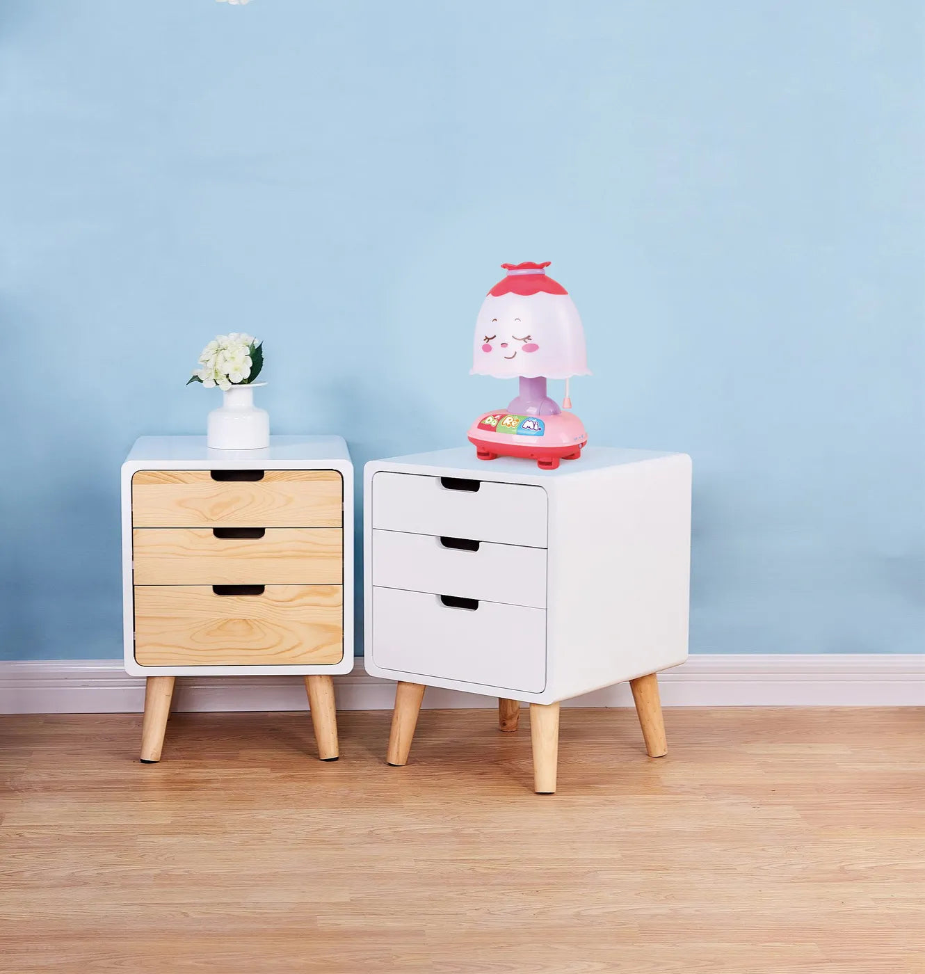 Lampa De Veghe Cu Lumini Si Sunete