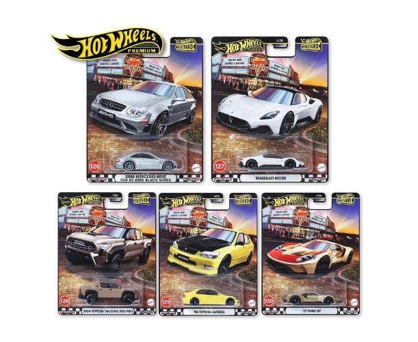 Hot Wheels Masinuta Premium Boulevard 1:64, asst / 10