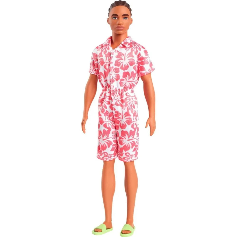 Papusa Barbie Fashionista Ken in salopeta