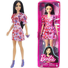 Papusa Barbie Fashioista cu 3 tinute si accesorii / 4