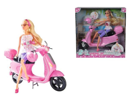 Papusa Steffi Love Chic City, cu scooter / 6